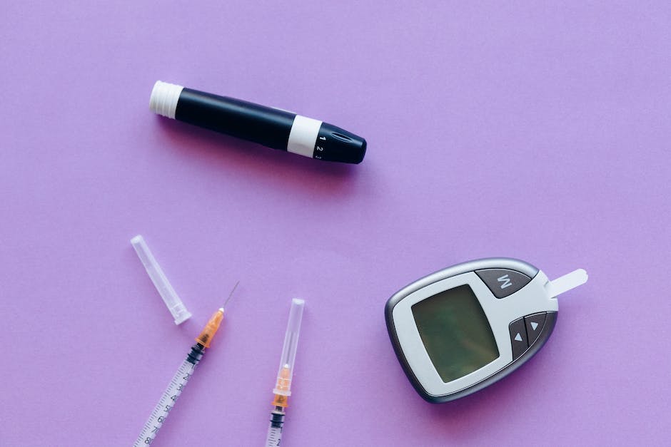 An image depicting a person managing their type 2 diabetes and preventing DKA by taking medications, monitoring blood sugar levels, leading a healthy lifestyle, and being ready for emergencies.