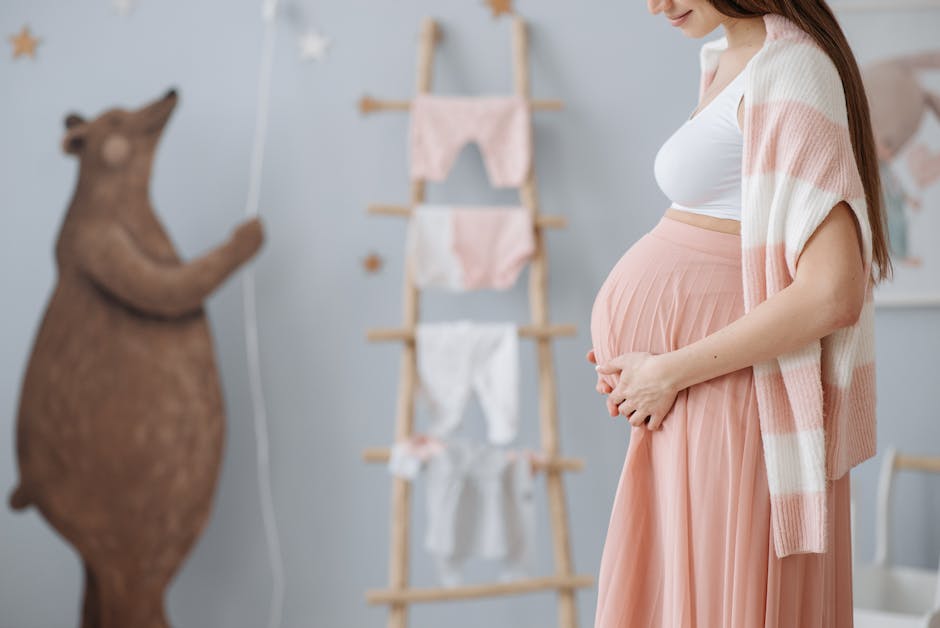 Illustration depicting a couple experiencing emotional and physical changes during a sympathetic pregnancy